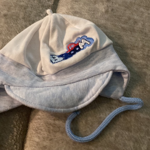 Baby hats . Blue and white - Picture 5 of 9